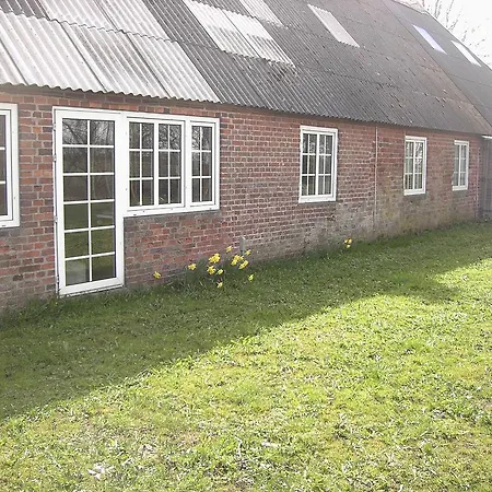 Astrupgaard Farm * Скербек