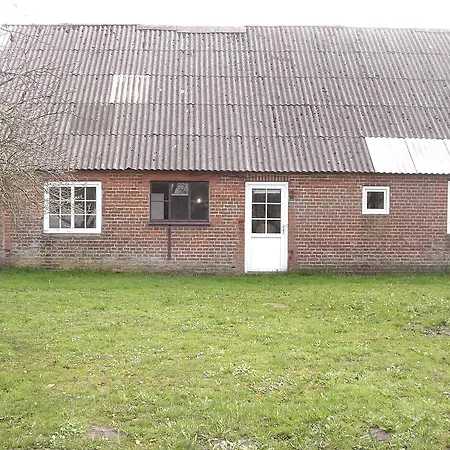 Astrupgaard Farm Feriegård *